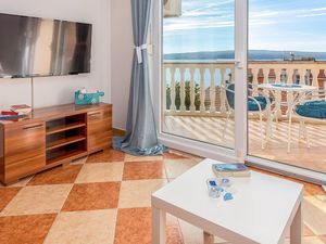 24003178-Ferienwohnung-5-Crikvenica-300x225-1