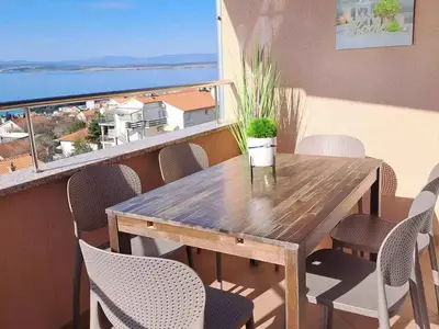 Ferienwohnung für 8 Personen (100 m²) in Crikvenica 3/10