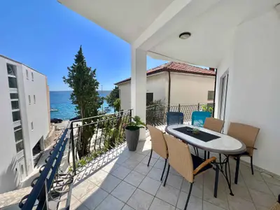 Ferienwohnung für 4 Personen (51 m²) in Crikvenica 1/10