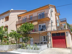 24013817-Ferienwohnung-5-Crikvenica-300x225-1