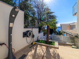 23966140-Ferienwohnung-6-Crikvenica-300x225-0