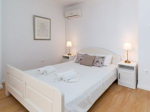 18550343-Ferienwohnung-2-Crikvenica-300x225-3