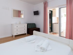 18550343-Ferienwohnung-2-Crikvenica-300x225-4