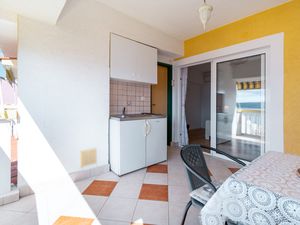 18550575-Ferienwohnung-2-Crikvenica-300x225-1