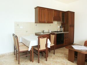 19046629-Ferienwohnung-4-Crikvenica-300x225-3