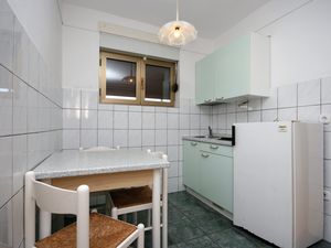 19127128-Ferienwohnung-3-Crikvenica-300x225-2