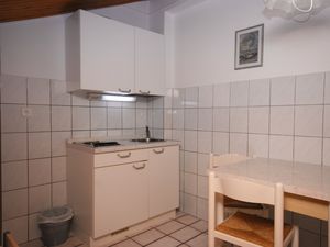 19129596-Ferienwohnung-4-Crikvenica-300x225-2