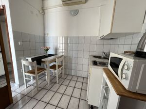 19129599-Ferienwohnung-3-Crikvenica-300x225-1