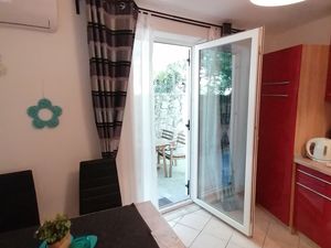 19163426-Ferienwohnung-4-Crikvenica-300x225-2