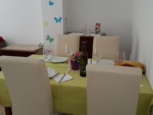 19333112-Ferienwohnung-4-Crikvenica-300x225-2