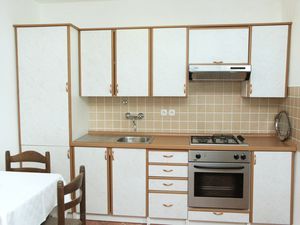 23539152-Ferienwohnung-2-Crikvenica-300x225-2