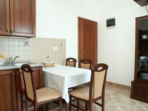 23539154-Ferienwohnung-4-Crikvenica-300x225-3