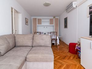 23685723-Ferienwohnung-4-Crikvenica-300x225-1