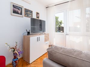 23685723-Ferienwohnung-4-Crikvenica-300x225-4