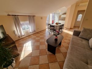 23955534-Ferienwohnung-5-Crikvenica-300x225-2