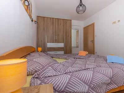 Ferienwohnung für 6 Personen (75 m²) in Crikvenica 3/10
