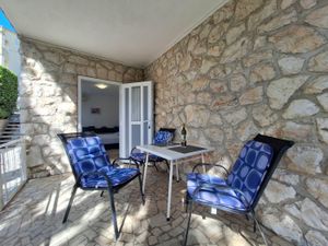 23941786-Ferienwohnung-3-Crikvenica-300x225-2