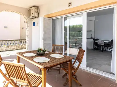 Ferienwohnung für 4 Personen (50 m²) in Crikvenica 2/10