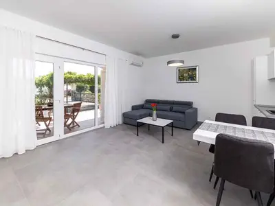 Ferienwohnung für 4 Personen (50 m²) in Crikvenica 7/10