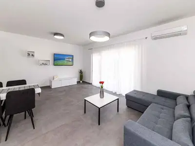 Ferienwohnung für 4 Personen (50 m²) in Crikvenica 8/10