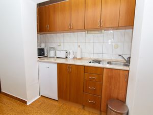 23933940-Ferienwohnung-4-Crikvenica-300x225-4