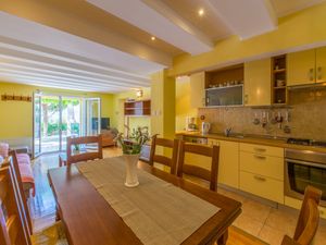 23928615-Ferienwohnung-3-Crikvenica-300x225-4