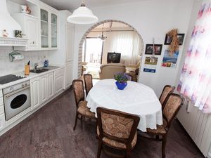 23931169-Ferienwohnung-7-Crikvenica-300x225-3