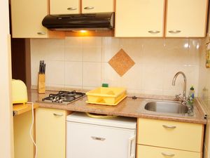 18692808-Ferienwohnung-2-Crikvenica-300x225-2