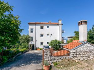 24024363-Ferienwohnung-3-Crikvenica-300x225-1