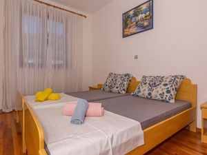 24028076-Ferienwohnung-8-Crikvenica-300x225-2