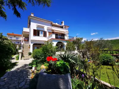 Ferienwohnung für 4 Personen (70 m²) in Crikvenica 1/10