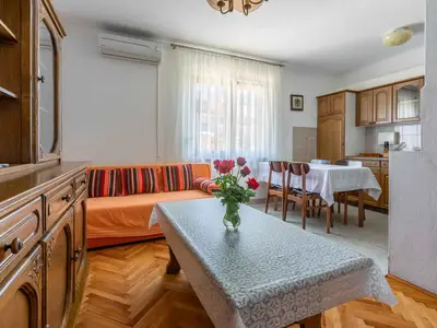 Ferienwohnung für 5 Personen (72 m²) in Crikvenica 6/10
