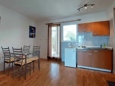 Ferienwohnung für 4 Personen (40 m²) in Crikvenica 8/10