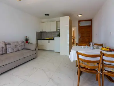 Ferienwohnung für 4 Personen (45 m²) in Crikvenica 5/10