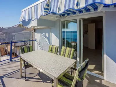 Ferienwohnung für 4 Personen (45 m²) in Crikvenica 3/10