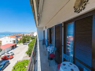 Ferienwohnung für 10 Personen (100 m²) in Crikvenica 4/10
