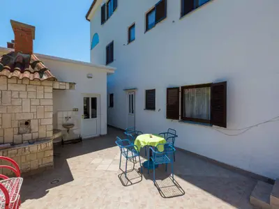 Ferienwohnung für 10 Personen (100 m²) in Crikvenica 9/10