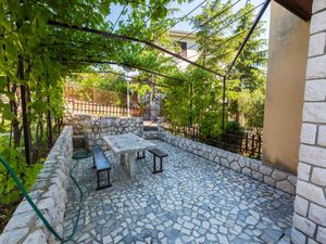 24032392-Ferienwohnung-8-Crikvenica-300x225-5