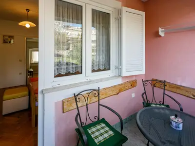 Ferienwohnung für 3 Personen (27 m²) in Crikvenica 3/10