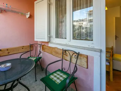Ferienwohnung für 4 Personen (36 m²) in Crikvenica 3/10