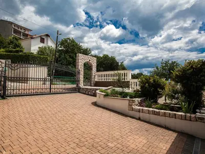 Ferienwohnung für 7 Personen (130 m²) in Crikvenica 5/10