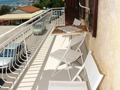 Ferienwohnung für 4 Personen (57 m²) in Crikvenica 3/10