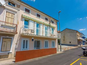 24033208-Ferienwohnung-2-Crikvenica-300x225-3