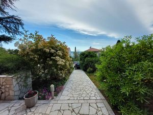 24033748-Ferienwohnung-2-Crikvenica-300x225-3