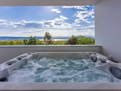 Ferienwohnung für 4 Personen (50 m²) in Crikvenica 1/10