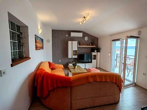 24034000-Ferienwohnung-4-Crikvenica-300x225-3