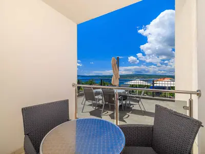 Ferienwohnung für 6 Personen (130 m²) in Crikvenica 4/10