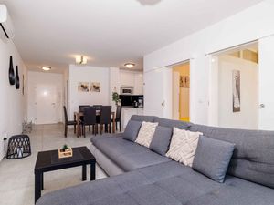 Ferienwohnung für 5 Personen (70 m&sup2;) in Crikvenica