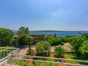 23943816-Ferienwohnung-4-Crikvenica-300x225-0