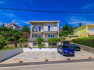 23943816-Ferienwohnung-4-Crikvenica-300x225-1